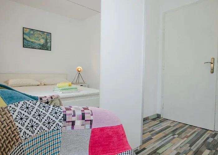 Appartement With Parking Space - 25102 Trogir