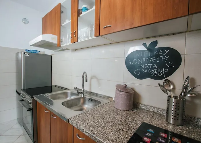 With Parking Space - 25102 Appartement