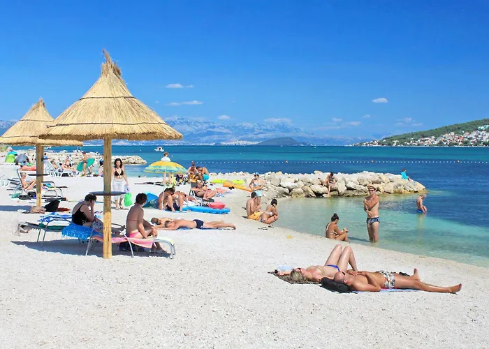 Apartamento With Parking Space - 25102 Trogir